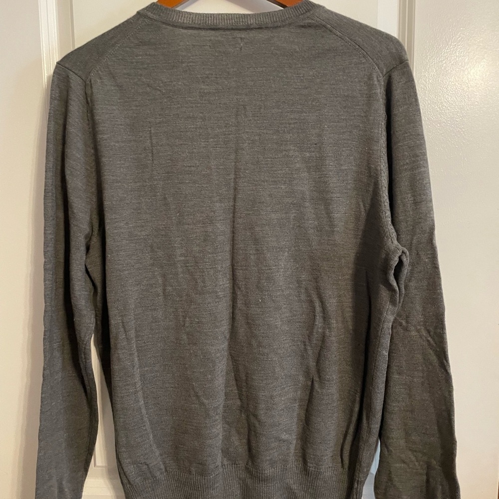 Men’s Gray Sweater - Picture 3 of 3